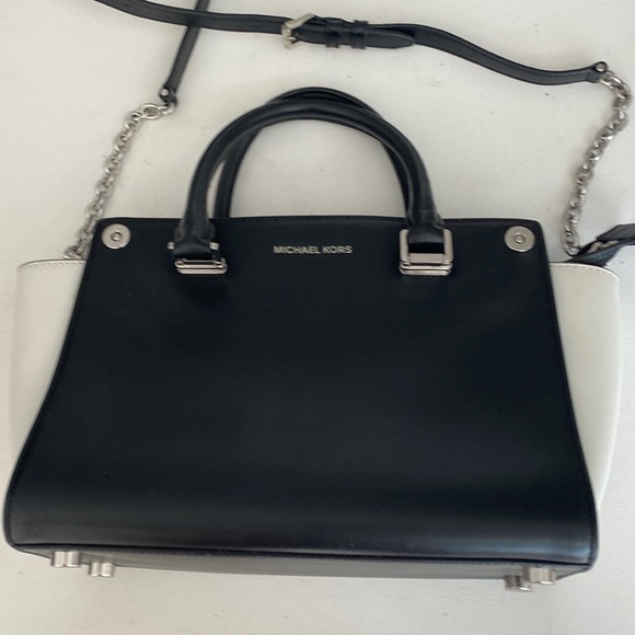 3 Michael Kors bags Selma satchel purses w/  3 covers/ snake ,blk /white… - Picture 3 of 16